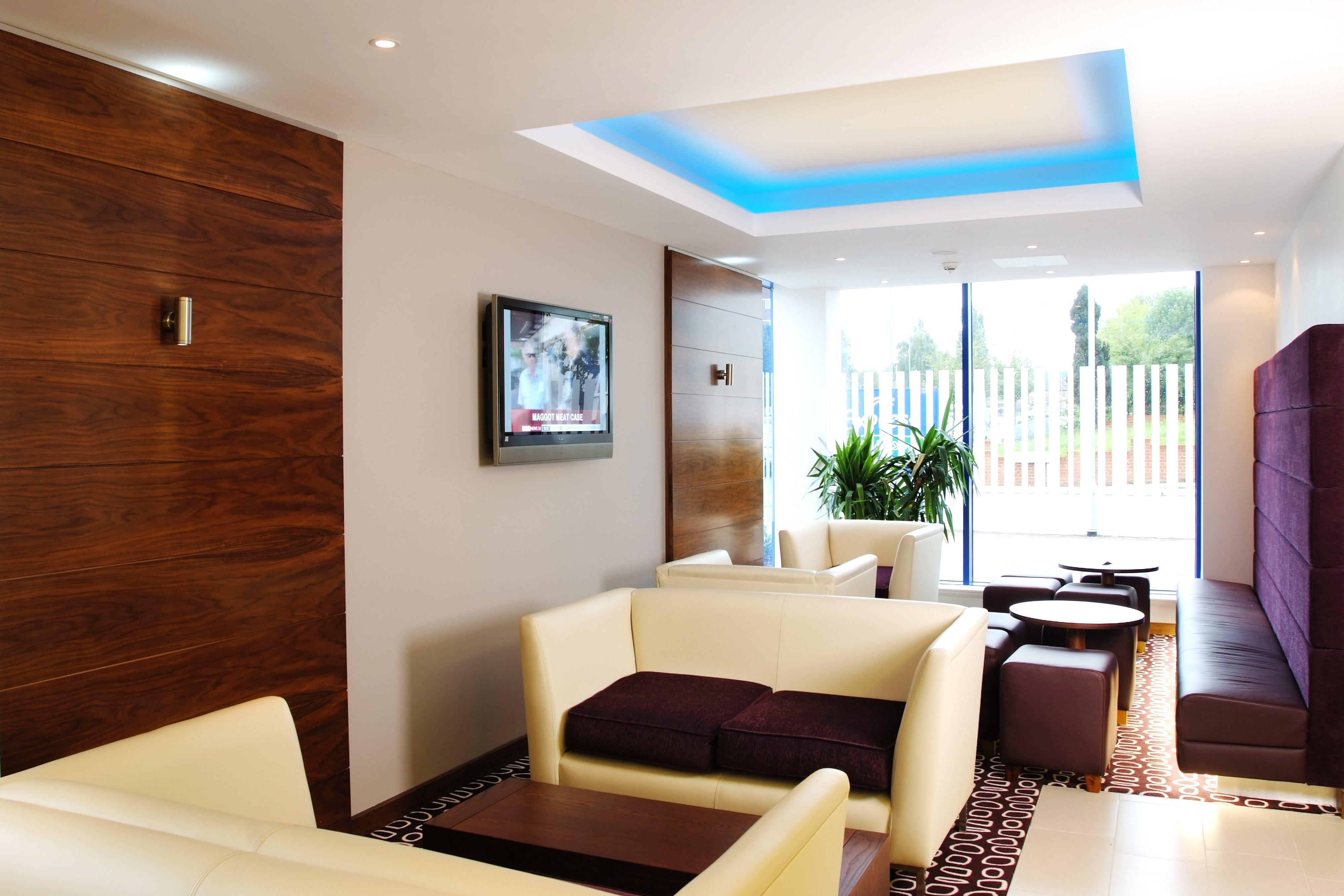 Holiday Inn Express London Golders Green, An Ihg Hotel Финчли Екстериор снимка