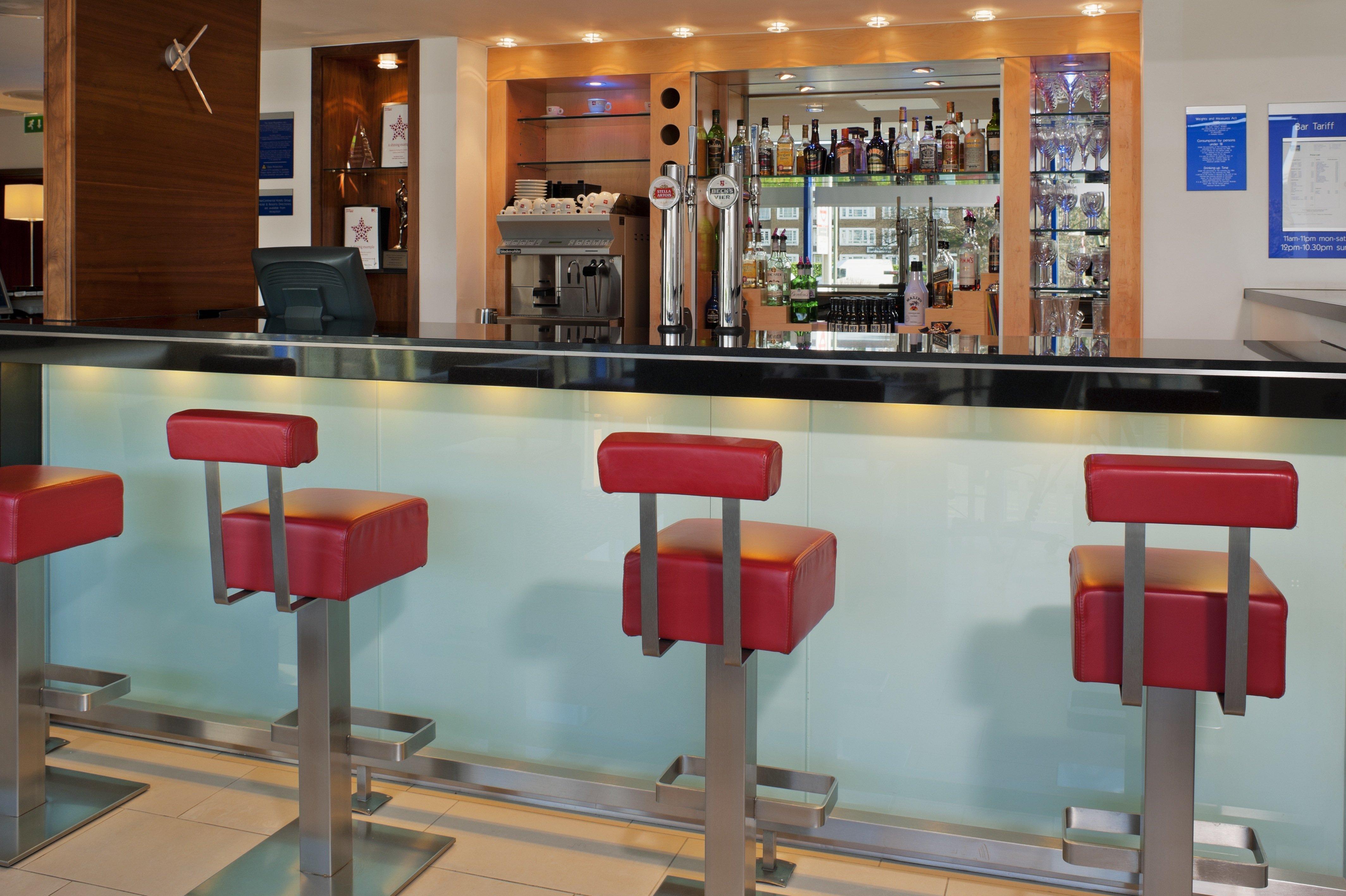 Holiday Inn Express London Golders Green, An Ihg Hotel Финчли Екстериор снимка