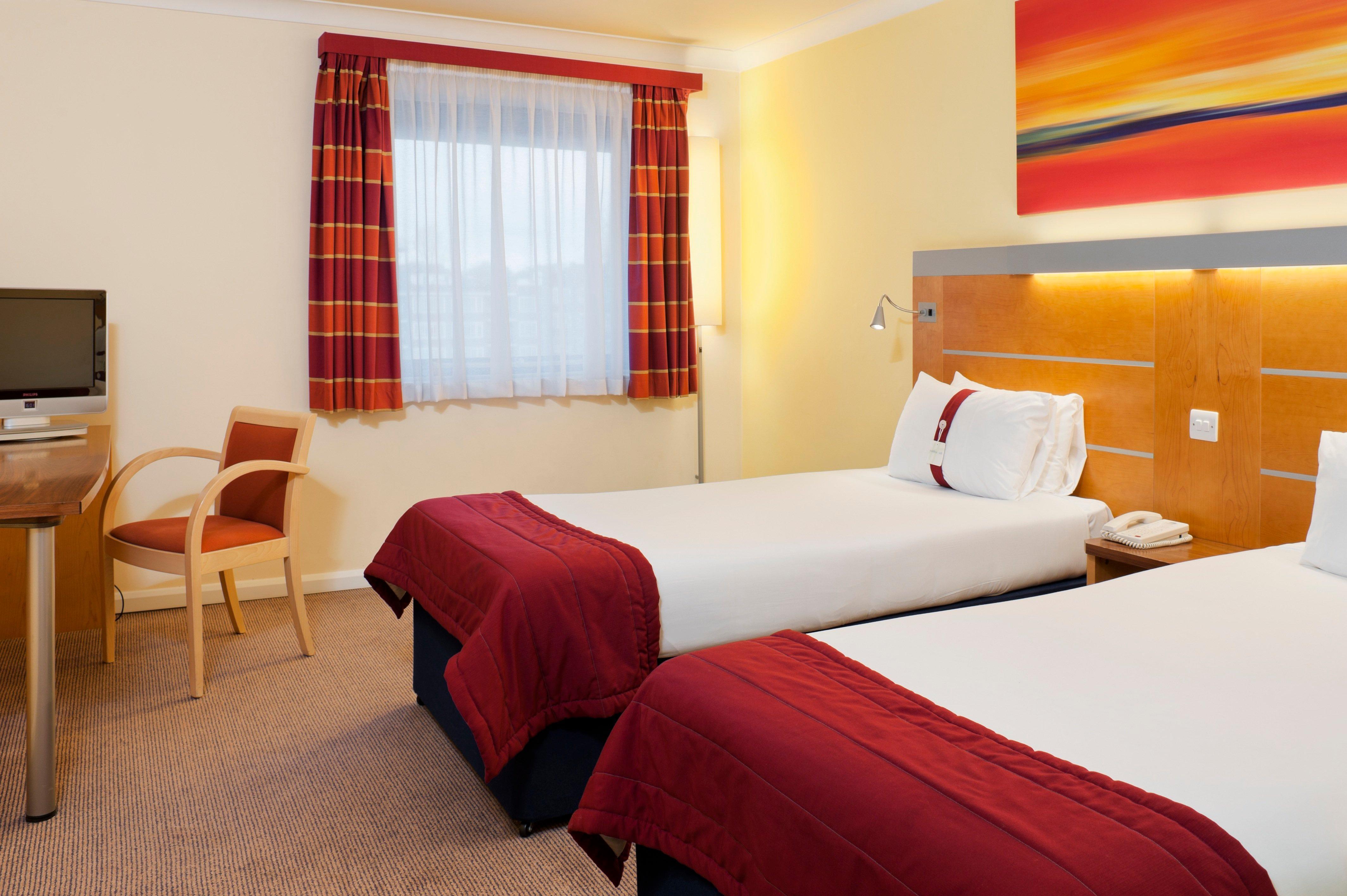 Holiday Inn Express London Golders Green, An Ihg Hotel Финчли Екстериор снимка